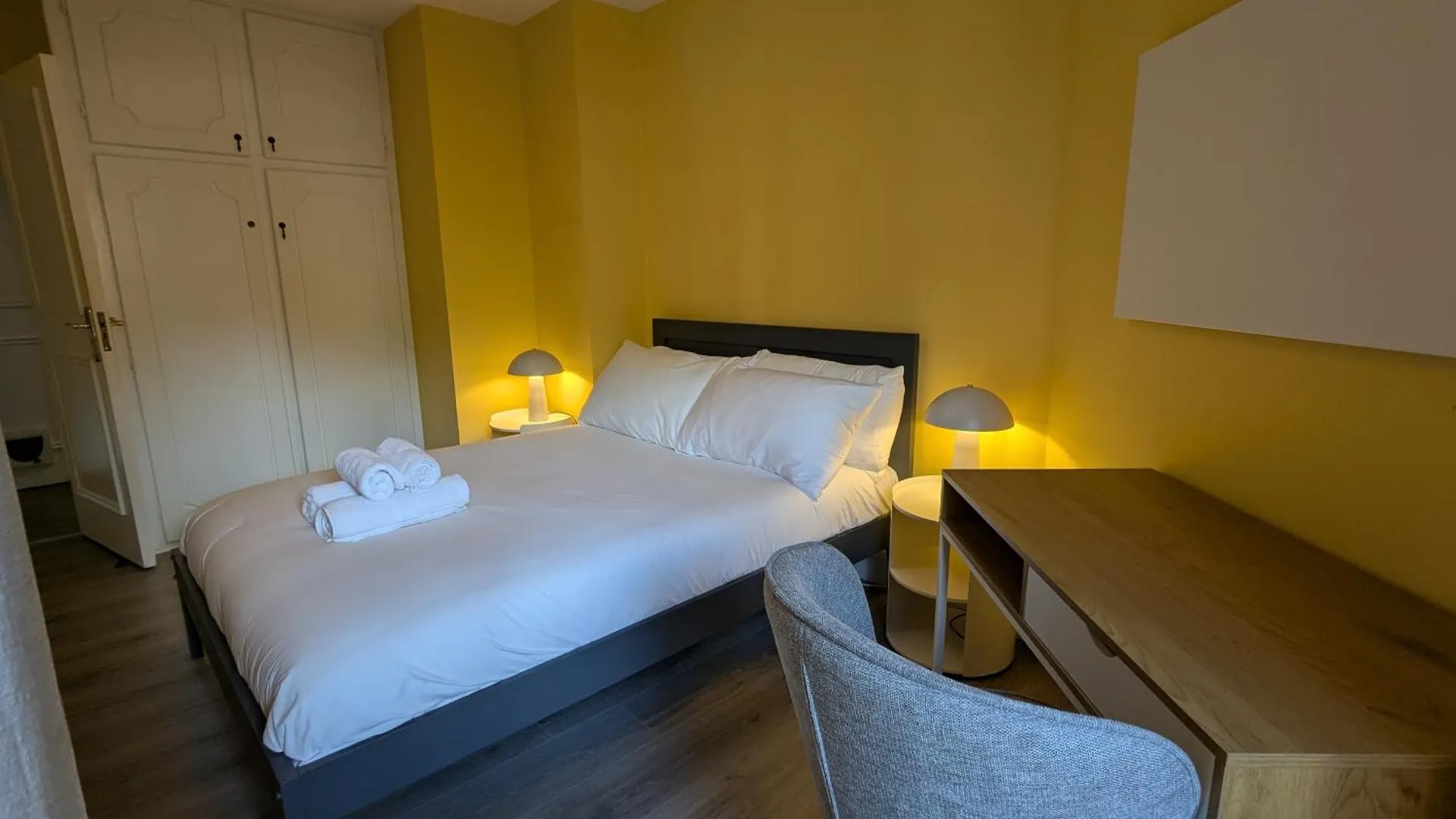 Upgraded & Slick 2Bd Heart Of City At Christchurch Dublino 0*,